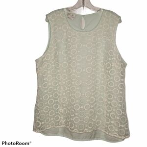 VAN HEUSEN Lace Front Blouse